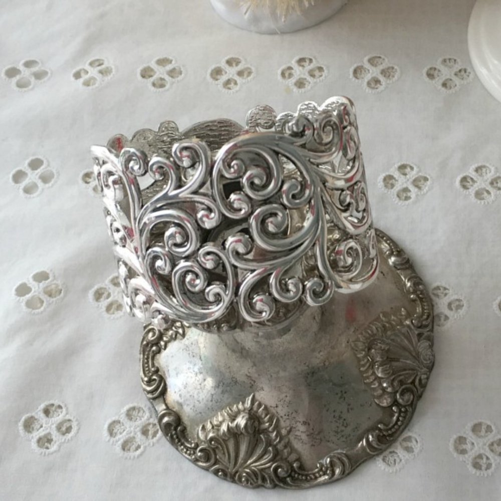 Ornate Silvertone Bangle Cuff Bracelet, Side Spring Opening, Ornate Swirls,